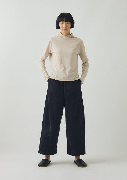 Maglietta in morbido cotone con collo alto | Pebble Moon