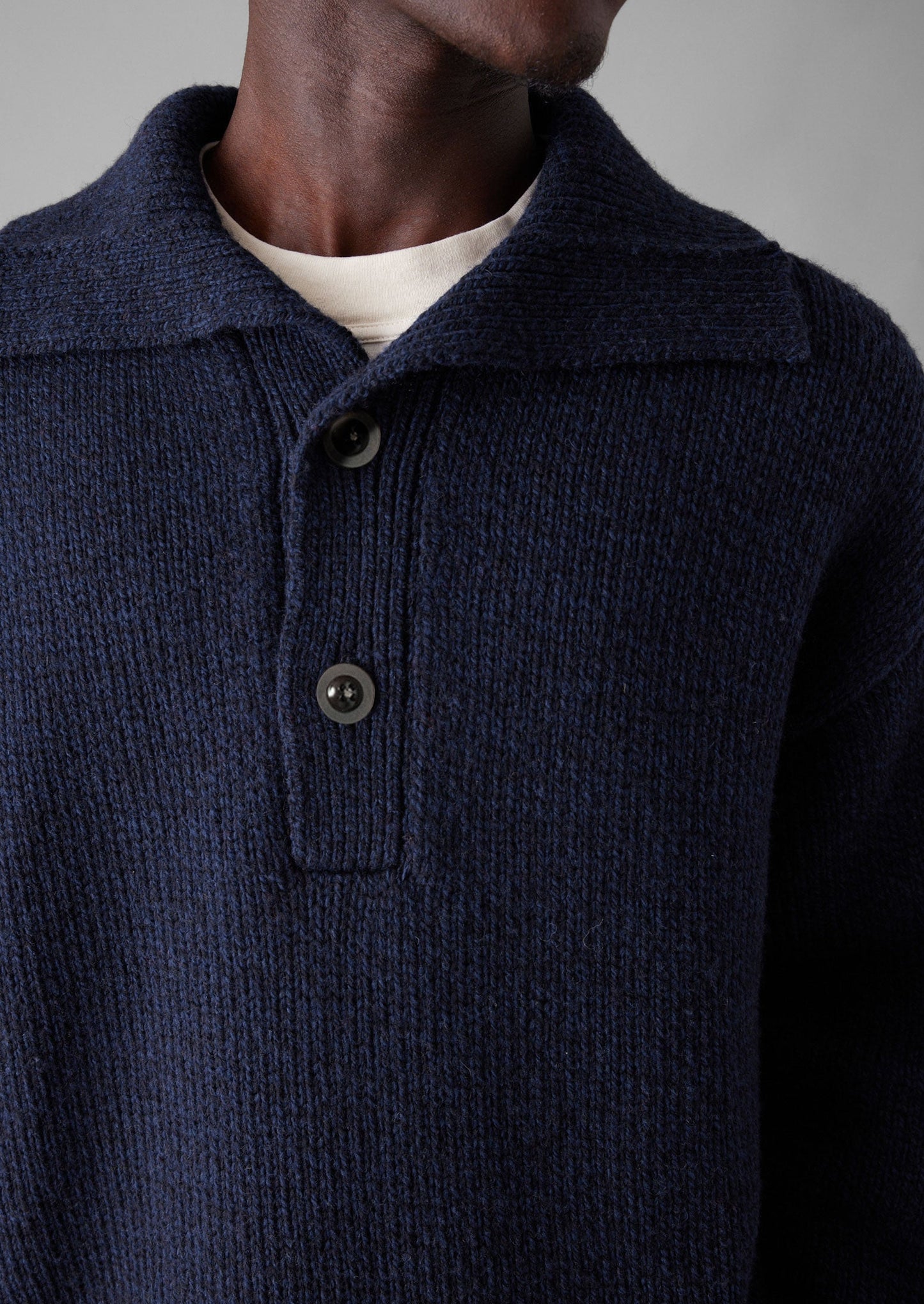 Maglione in lana con mezza patta | Blu navy melange