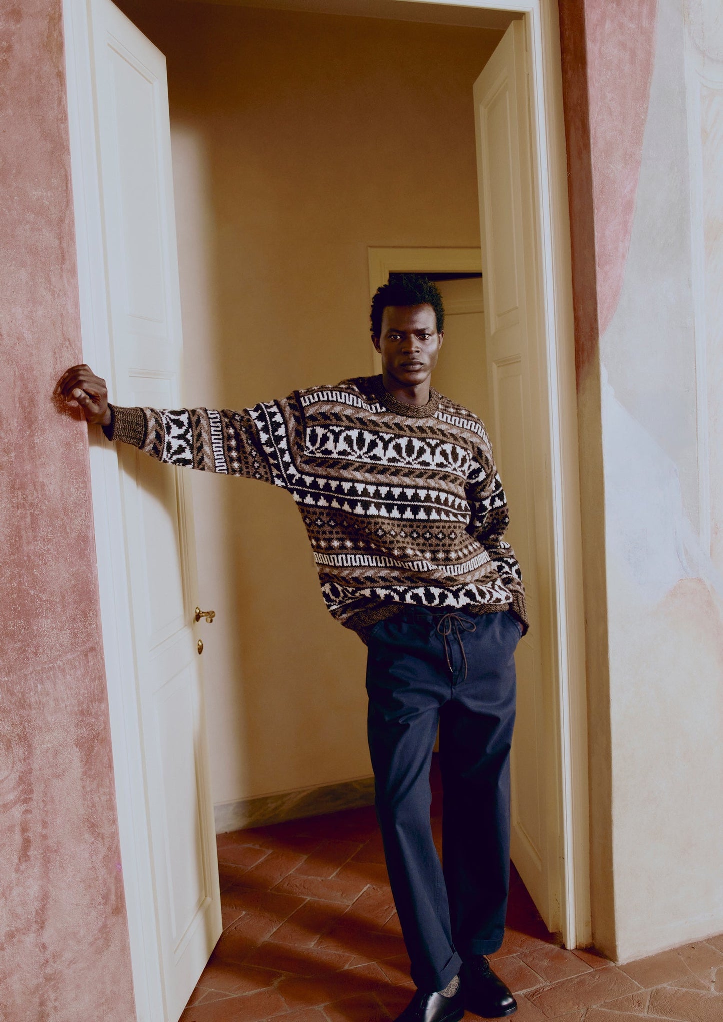 Maglione in lana Shetland con motivo jacquard grafico | Naturale/Multicolore