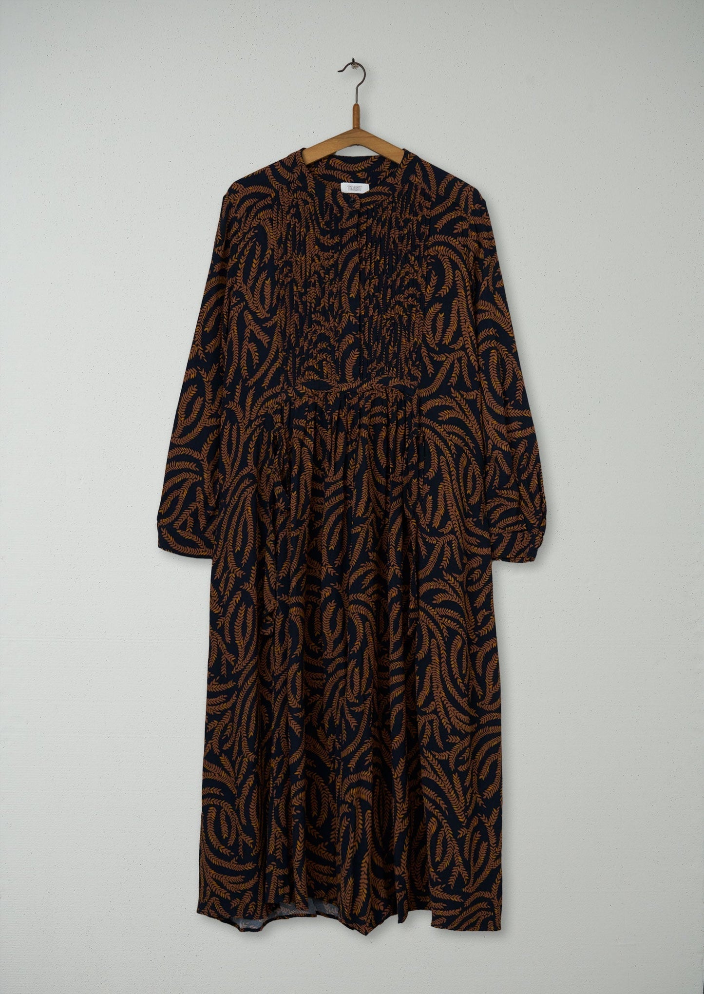 Abito con stampa di felci riutilizzato taglia 16 (1040) | Blu ardesia