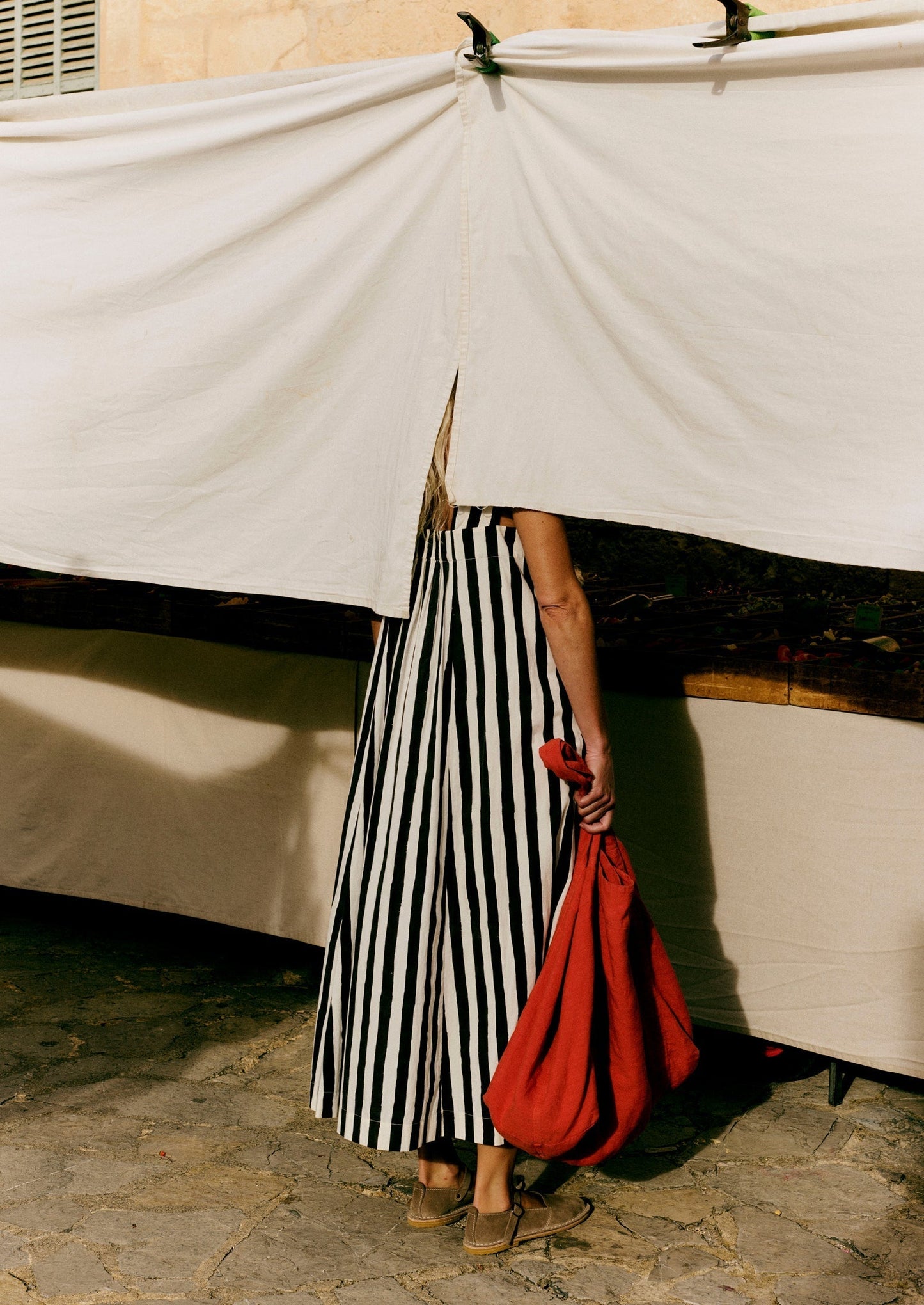 Abito in cotone con stampa a blocchi e strisce ondulate | Ecru/Cioccolato