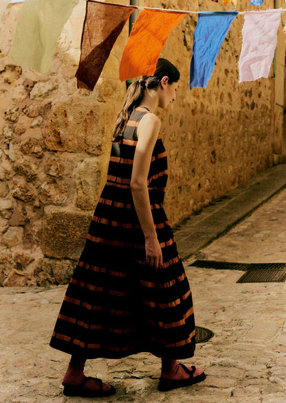 Abito in cotone tinto con fascette a righe | Marrone