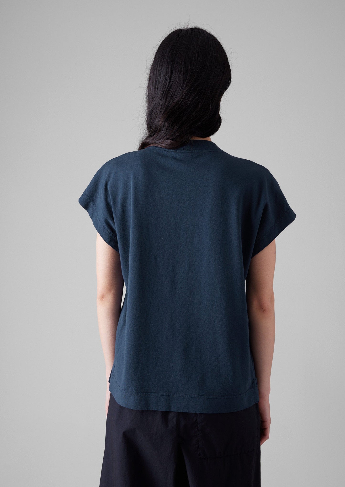 Maglietta senza maniche con scollo a coste | Raven Blue