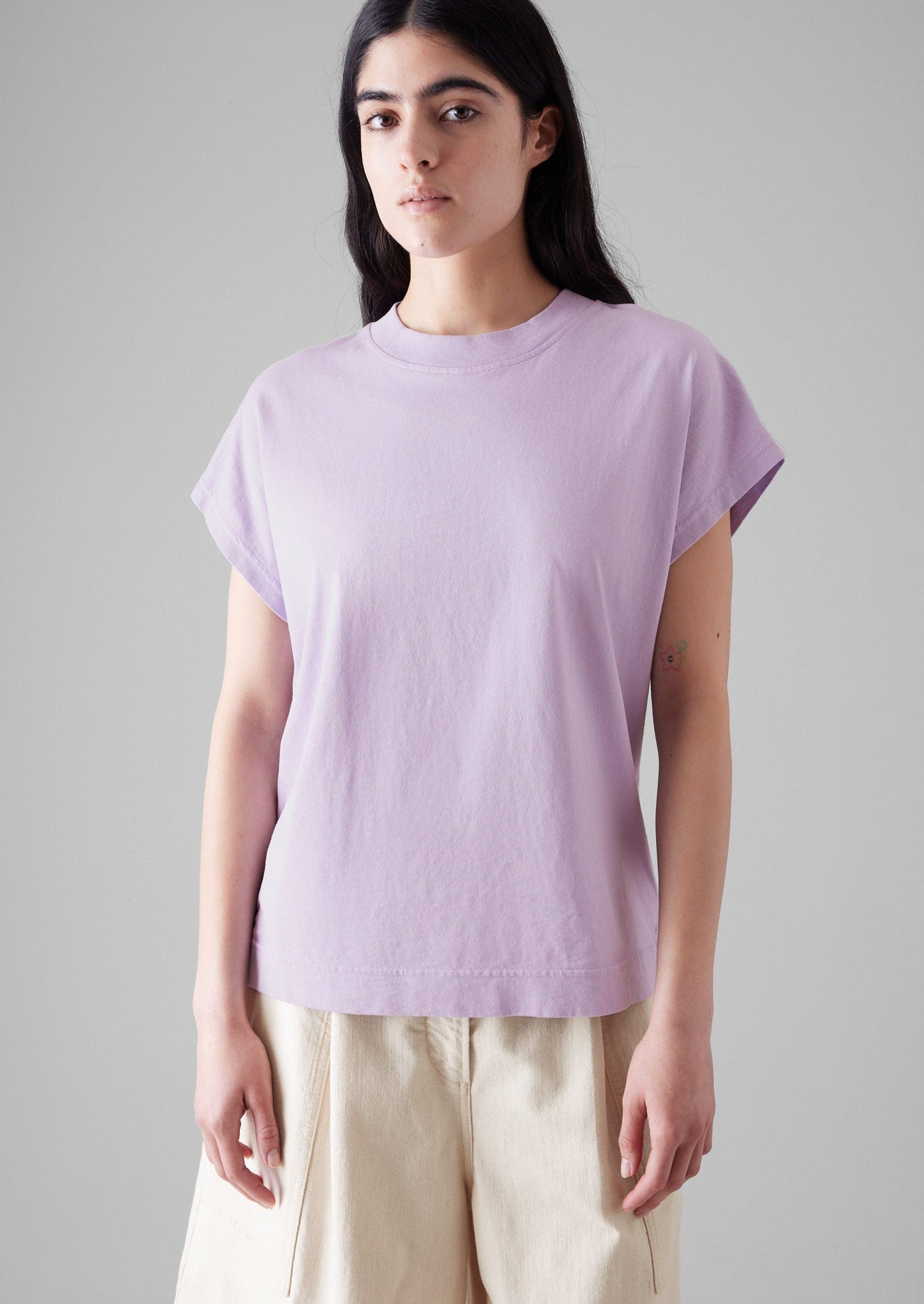 Maglietta senza maniche con scollo a coste | Lilla legno