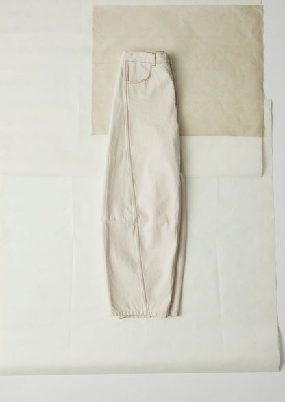 Pantaloni in denim con cuciture scultoree | Ecru