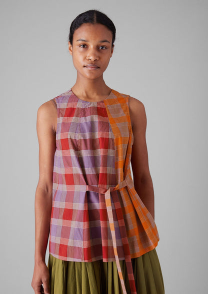 Top in cotone a quadri con pannelli annodati sul davanti | Rosso brillante/Glicine