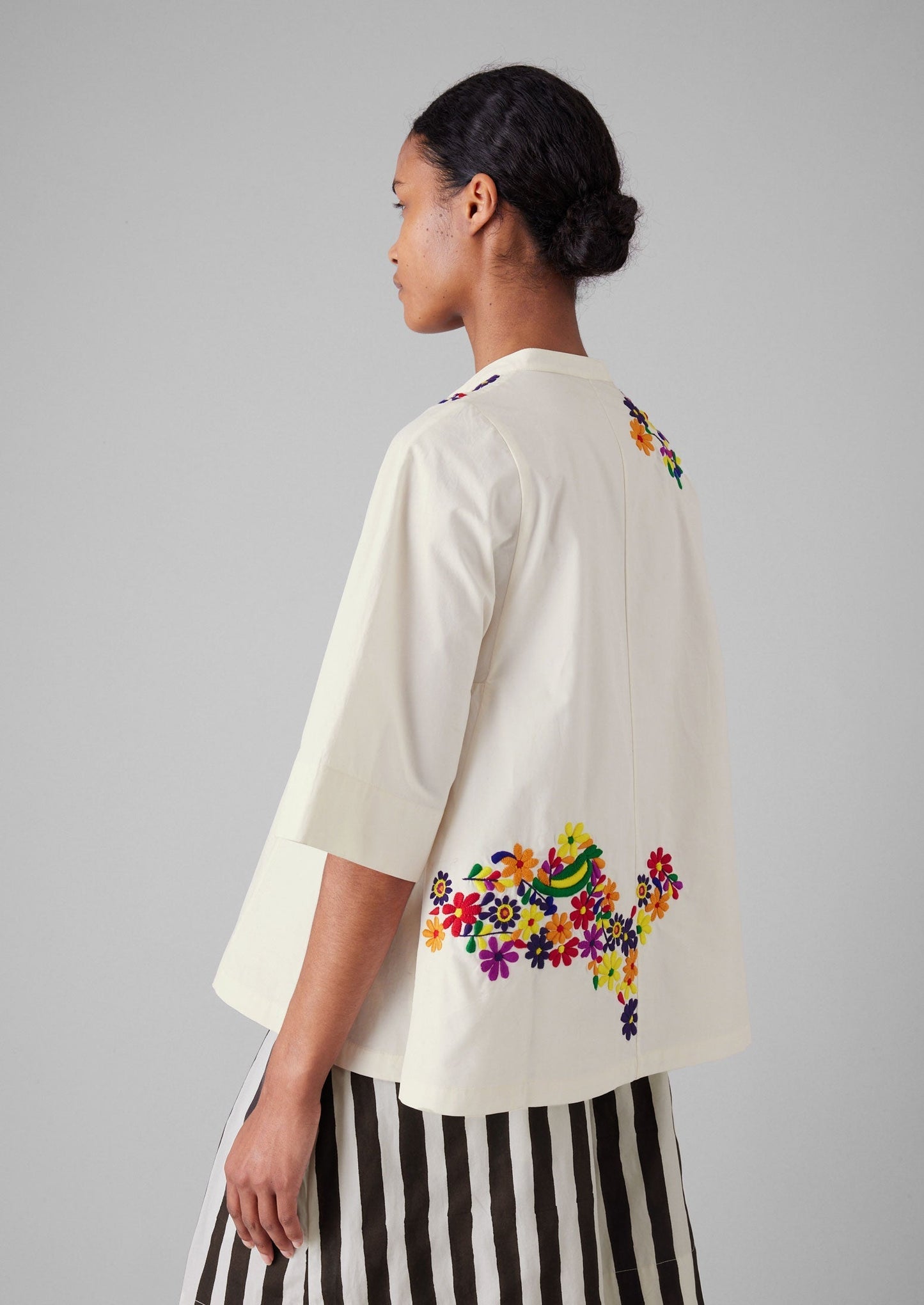 Camicia in popeline di cotone con ricami floreali | Multicolore